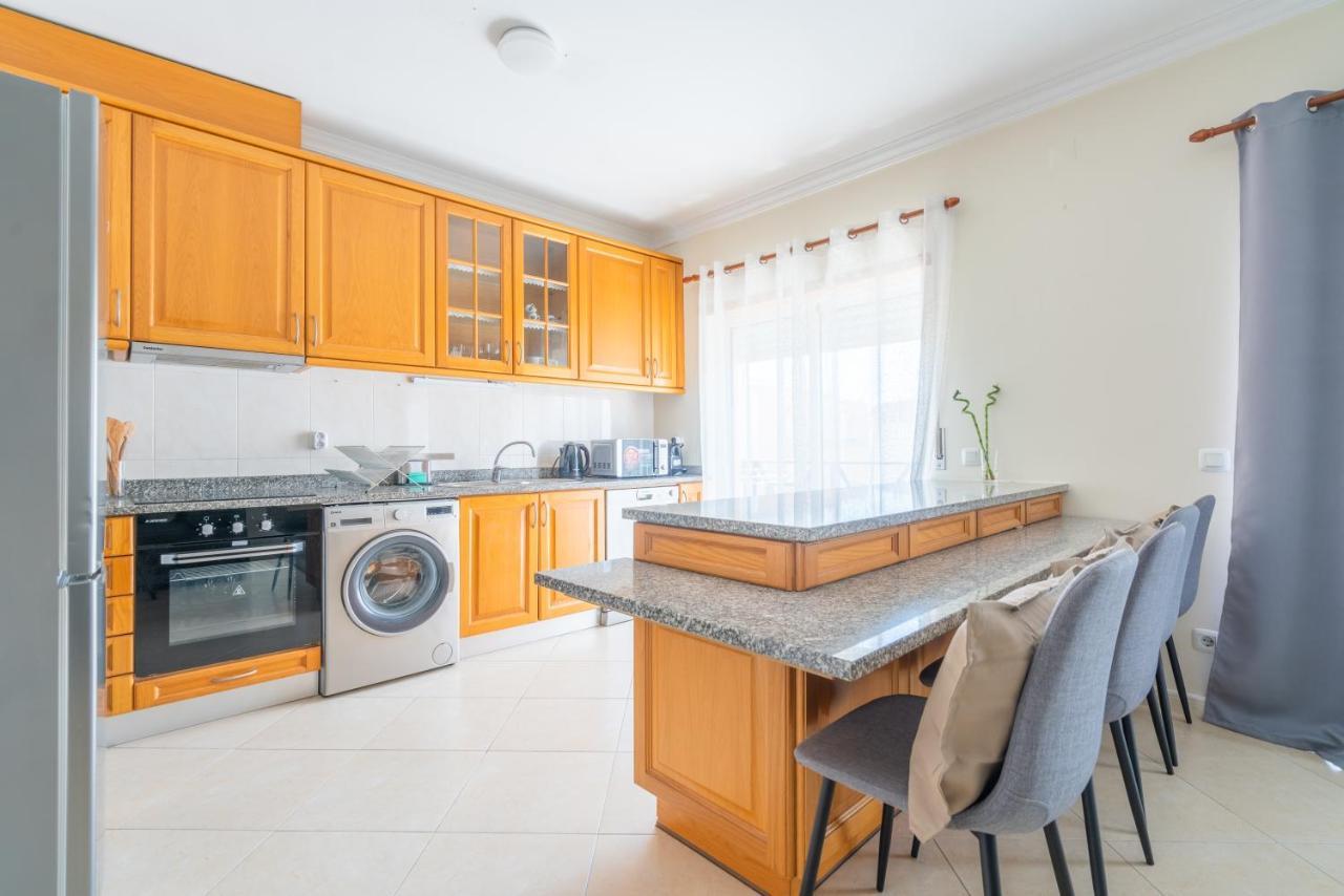 The Sunset 1 Bed Flat Short Walk Armacao Beach Армасан-де-Пера Экстерьер фото